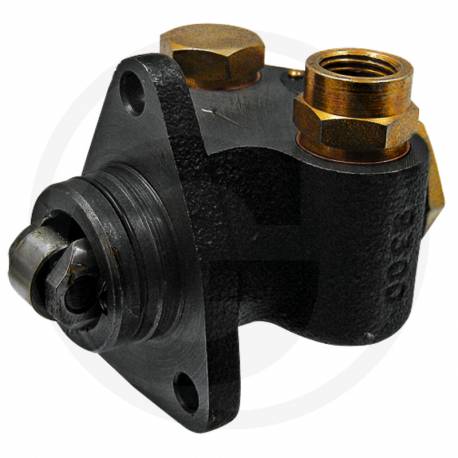 38050040017 Pompka Paliwa Deutz Fahr